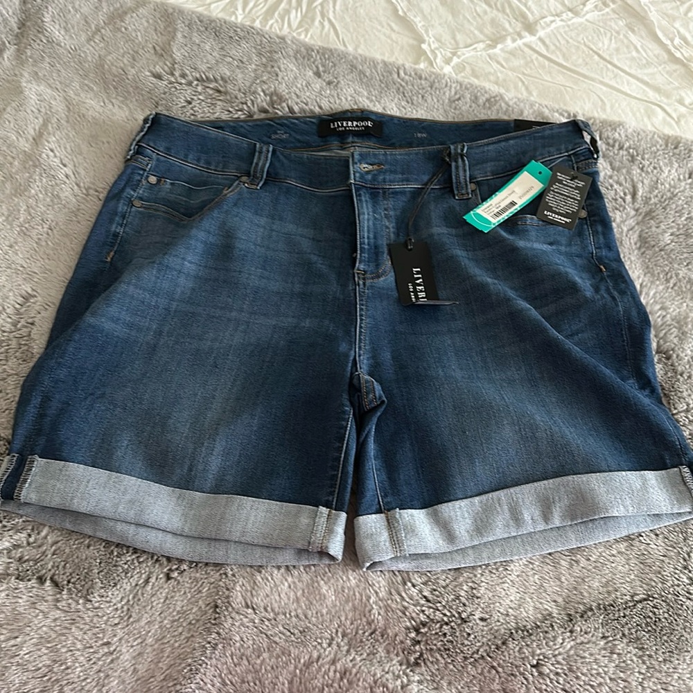 Liverpool Los Angeles Shorts